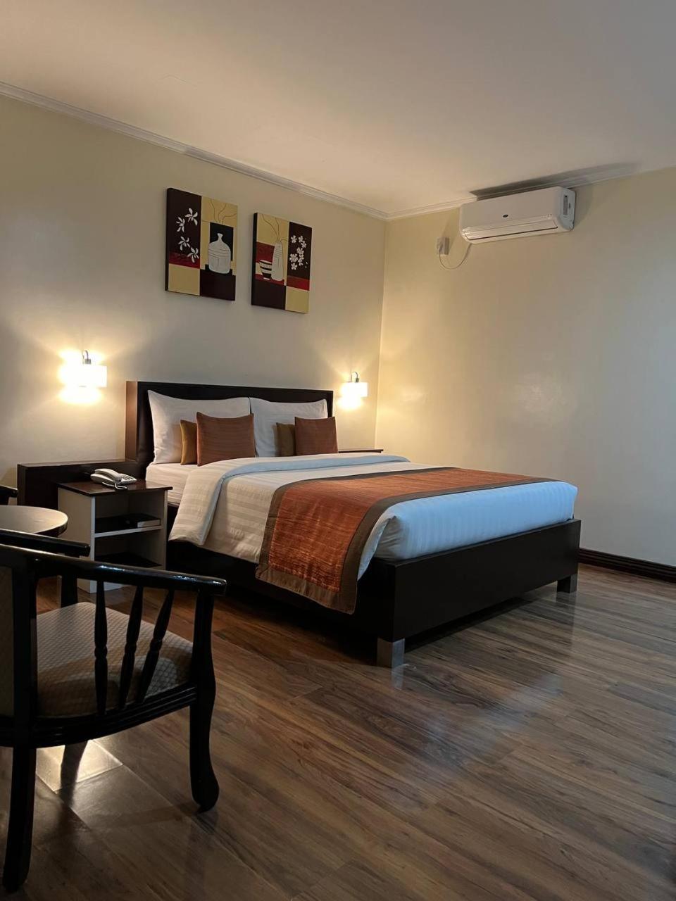 ซูบิก เรสซิเดนเซีย Hotel โอลองกาโป ภายนอก รูปภาพ