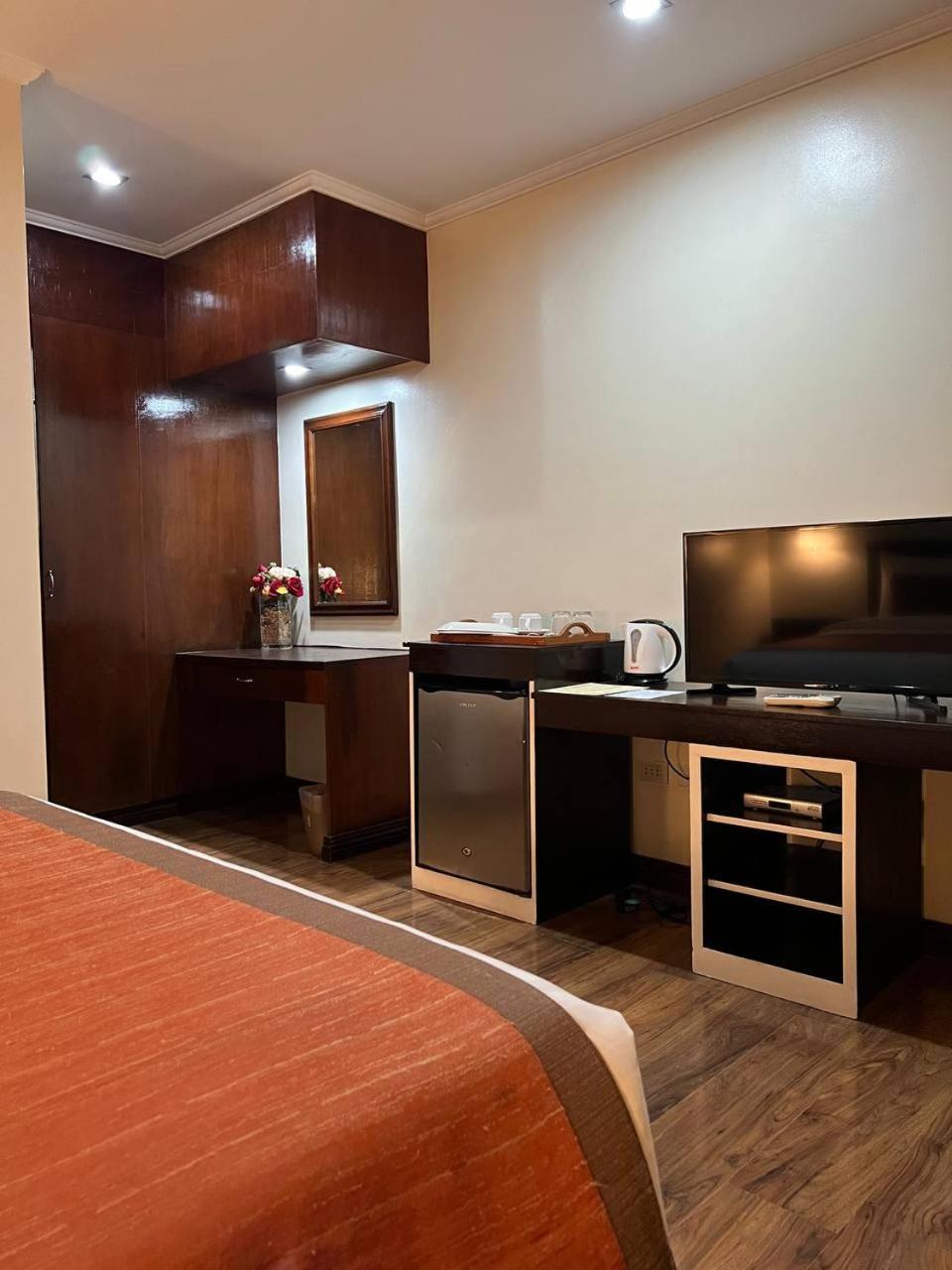 ซูบิก เรสซิเดนเซีย Hotel โอลองกาโป ภายนอก รูปภาพ