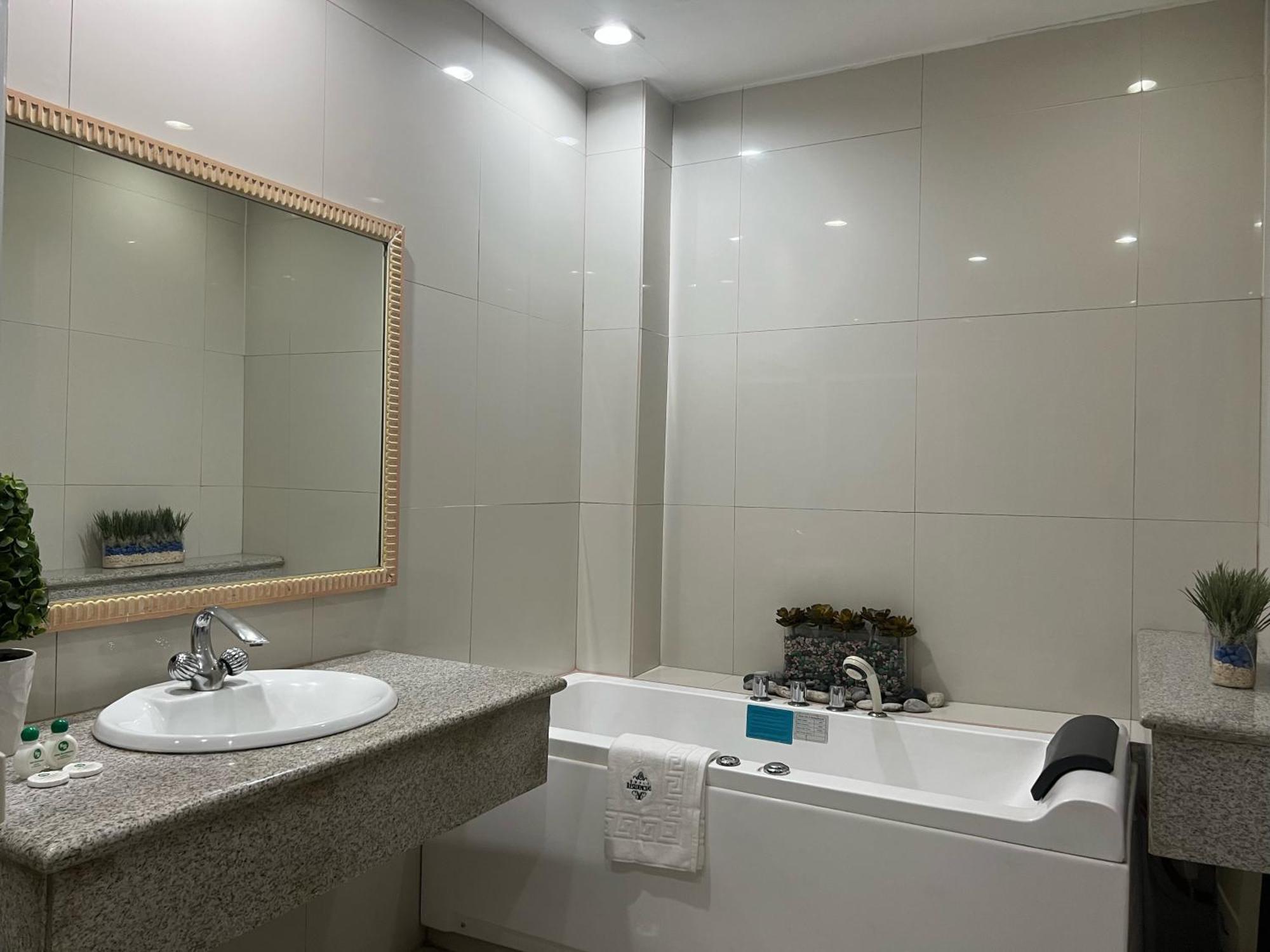 ซูบิก เรสซิเดนเซีย Hotel โอลองกาโป ภายนอก รูปภาพ
