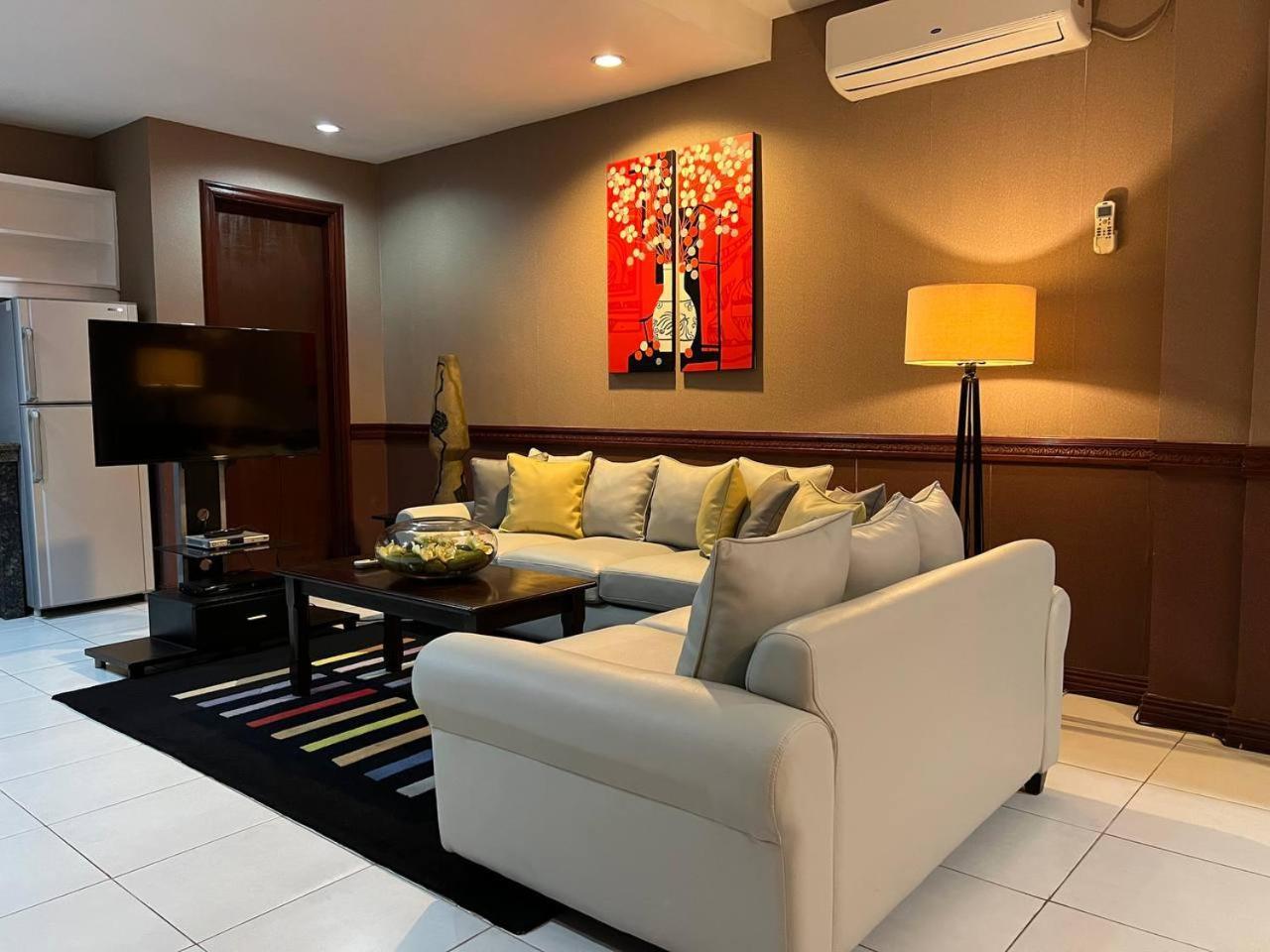 ซูบิก เรสซิเดนเซีย Hotel โอลองกาโป ภายนอก รูปภาพ