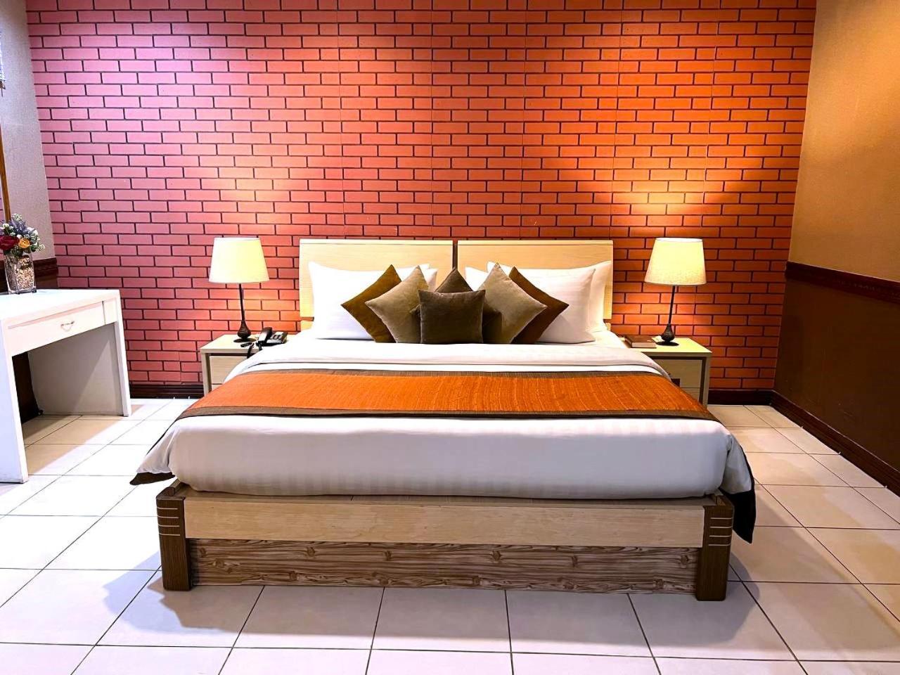 ซูบิก เรสซิเดนเซีย Hotel โอลองกาโป ภายนอก รูปภาพ