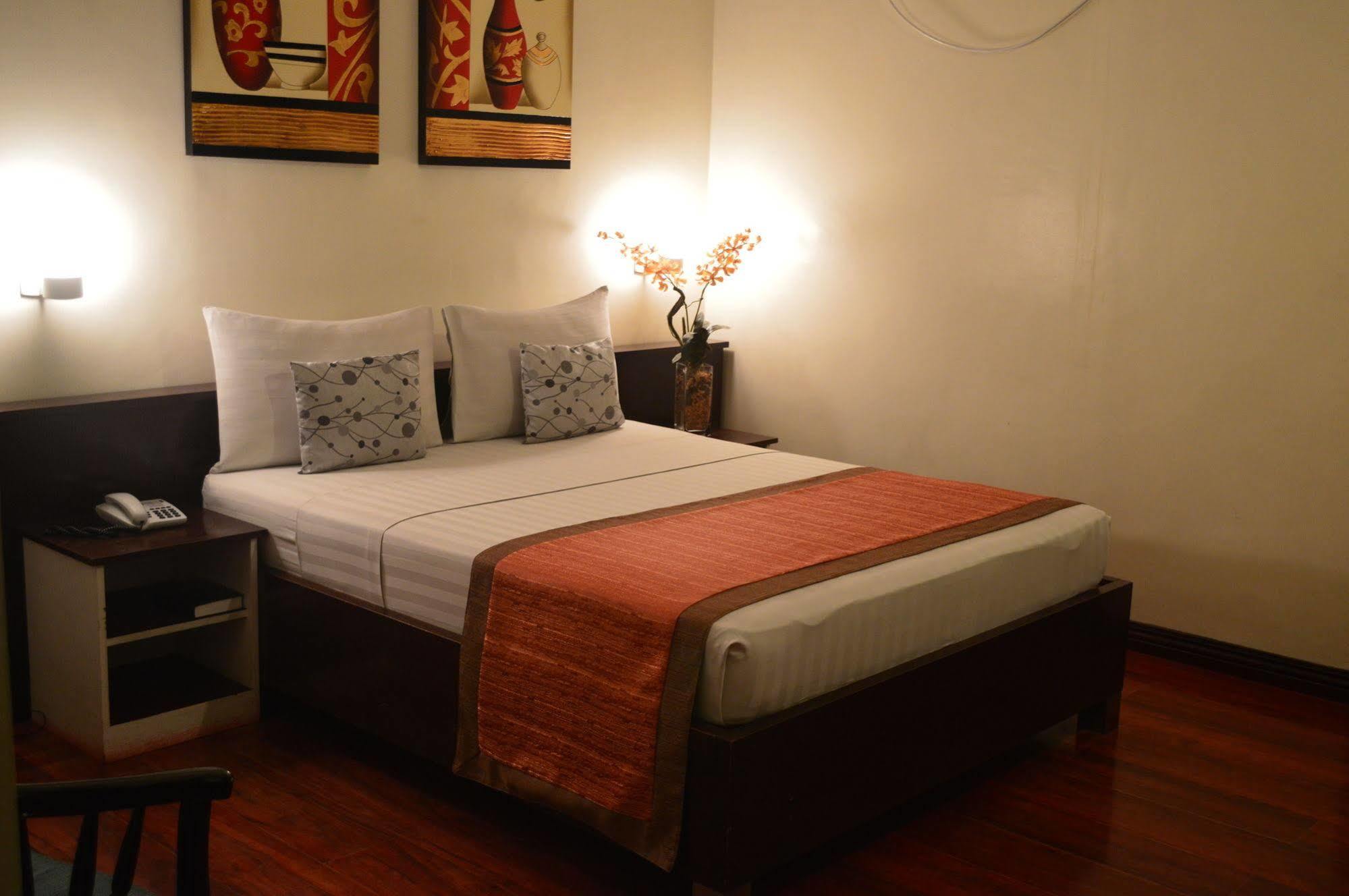 ซูบิก เรสซิเดนเซีย Hotel โอลองกาโป ภายนอก รูปภาพ